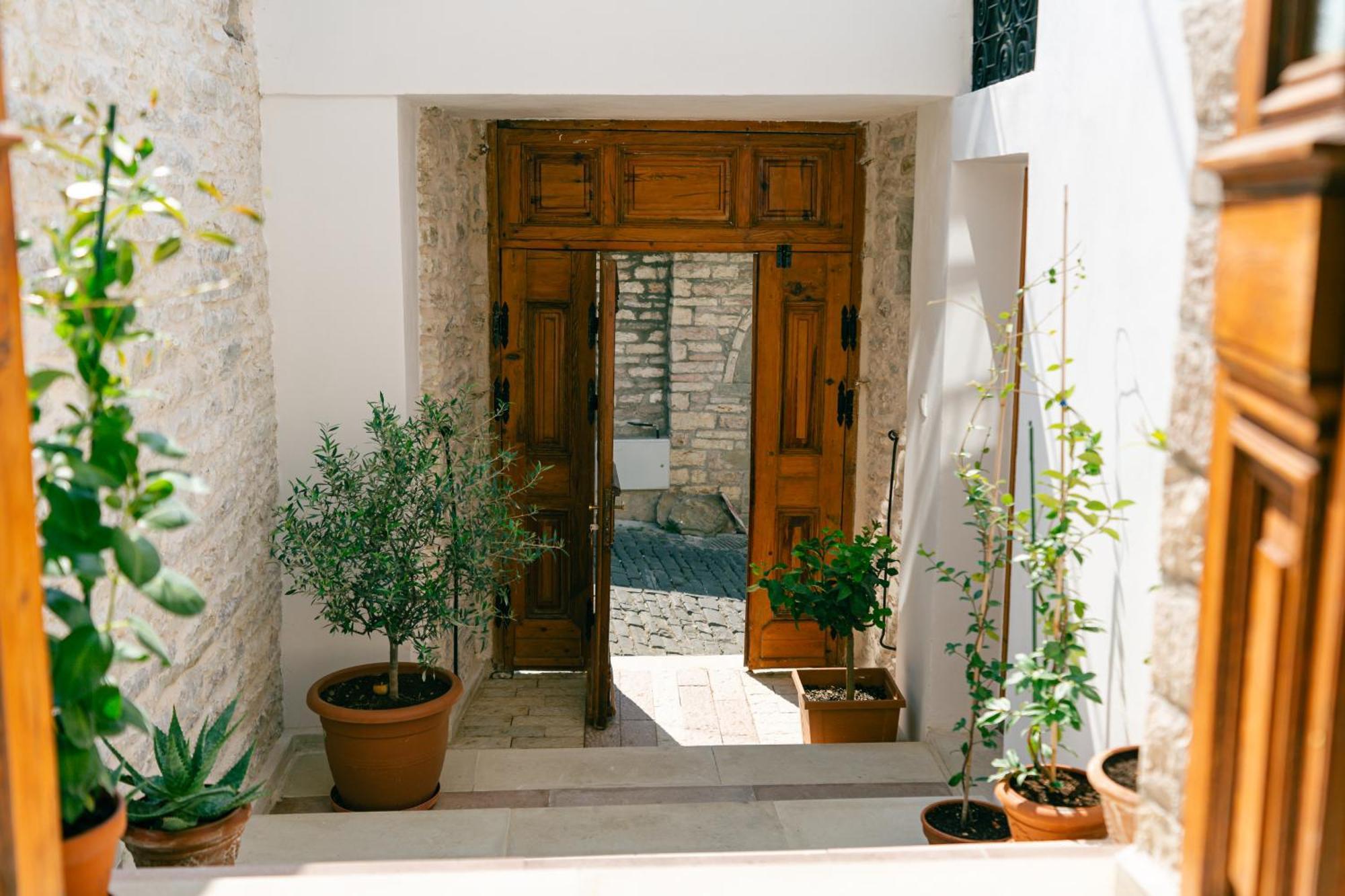 Petrichor Hotel Gjirokaster Luaran gambar
