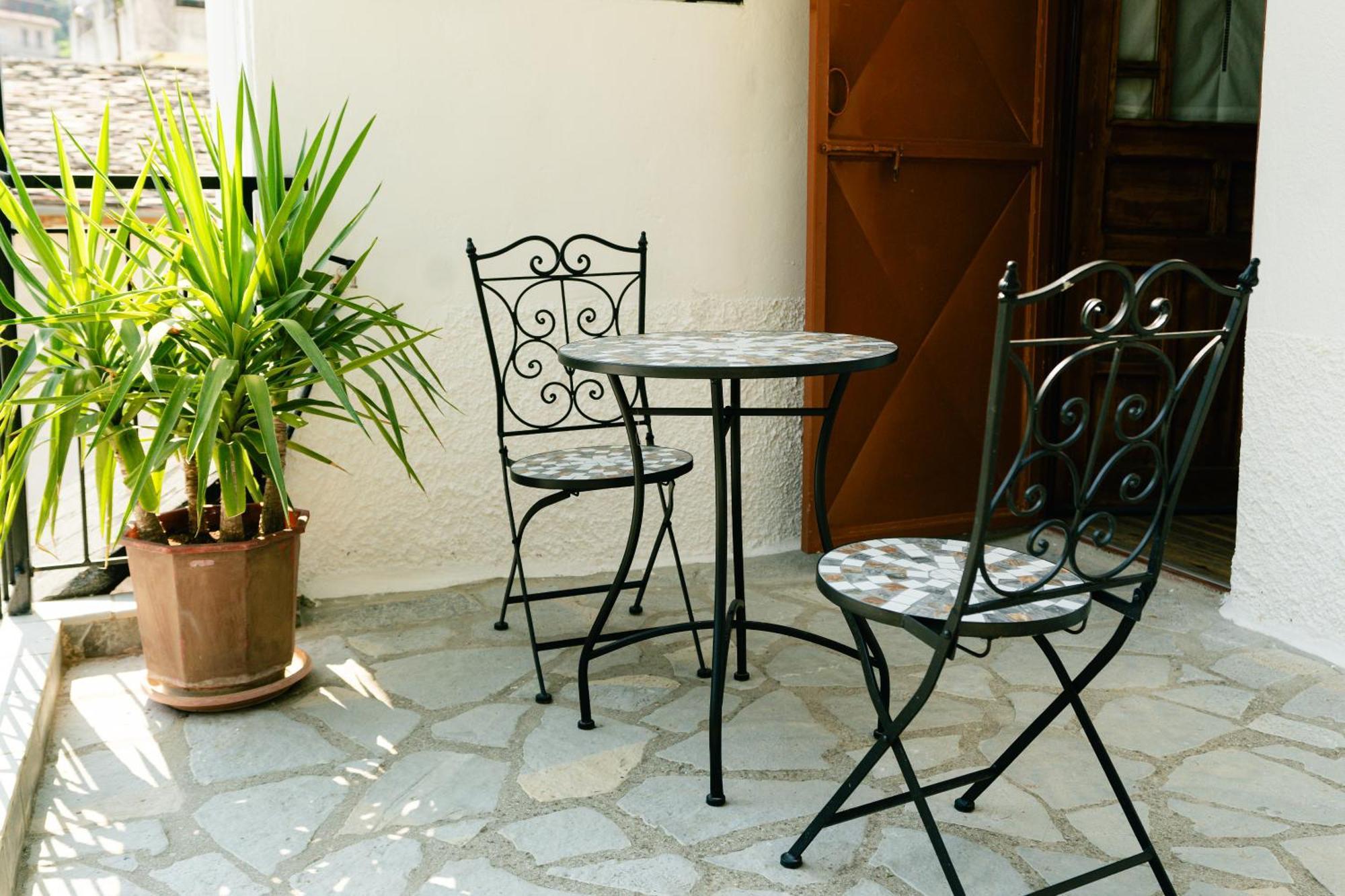 Petrichor Hotel Gjirokaster Luaran gambar