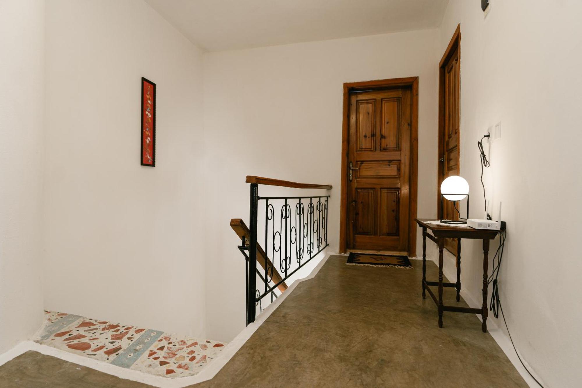 Petrichor Hotel Gjirokaster Luaran gambar